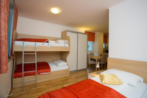 Apartments Benedičič - image 5