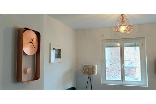 STUDIO COSY - HYPERCENTRE - CALME - WIFI - TV, Тулуза (фото 8)