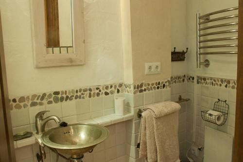 One-Bedroom Apartment (1 Adult) image 4