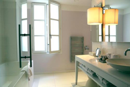 Hotel Le Placide Saint-Germain Des Prés, Paris (Foto 6)