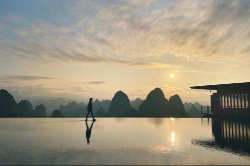 Misty Wonderland ,Yangshuo Xingping