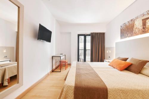 Hotel Florencio Ibiza - image 8