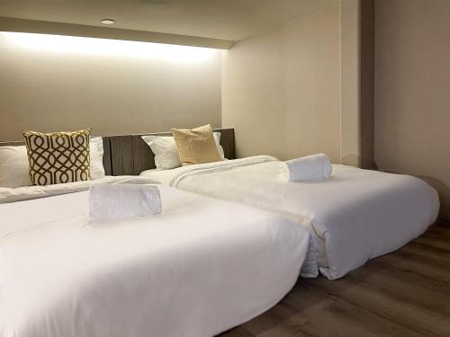 ST Signature Jalan Besar near Zam Zam