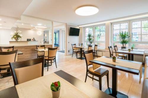 Hotel Astoria Bonn - image 12