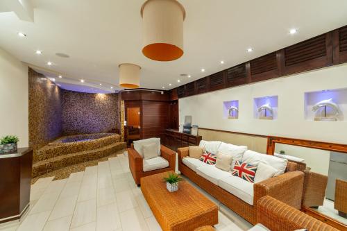 Infinity Villa - image 5