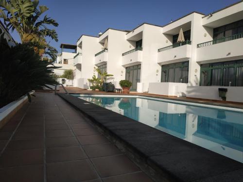 Apartamentos La Tegala - main image