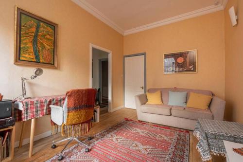 Amazing 1 Bed Flat In The Historic Old Town, Edinburgh, Edinburgh and the Lothians