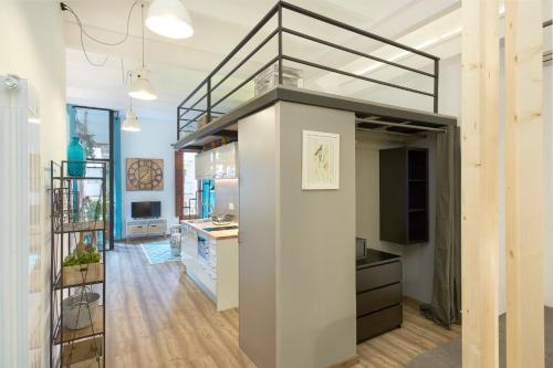 Urban District Apartments - Barcelona Smart Vintage Lofts and Apartments - image 4