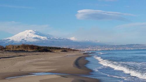  Sun sea & ski apartment in Catania