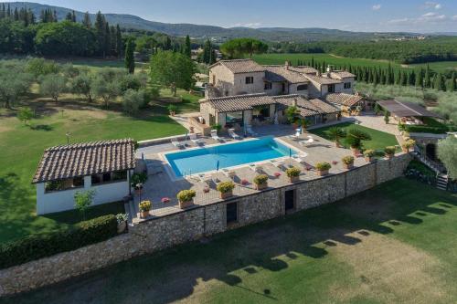 Six-Bedroom Villa