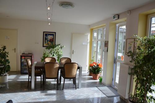 Hotel Hessengüetli - image 5