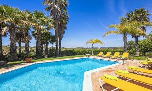 View, Spacious Villa in Carvoeiro with Private Pool in Gramacho
