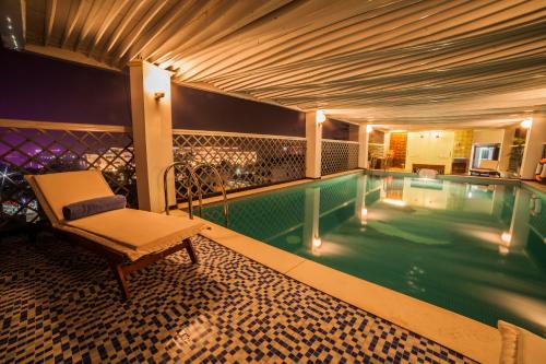 Zwembad, Moonlight Hotel Hue in Hue