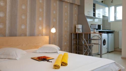 Rainbow Accommodations - main image