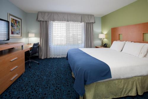 Holiday Inn Express Hotel & Suites Rock Springs Green River