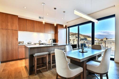 Modern & New 1BR Residence in Canyons Village- Ski in ski out! condo