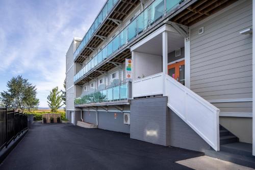 Micro Boutique Living Wolfville in Wolfville (NS)