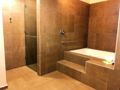 287416164 Holiday Inn San Luis Potosi-Quijote by IHG