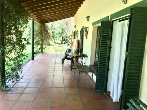 Baradero - La vida de campo a una hora del Obelisco! km142 R9 - las chapas casa de campo baradero in Baradero