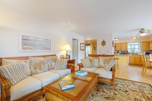 Sea Colony Round Robin VI - main image