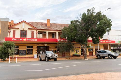 travel to broken hill from sydney