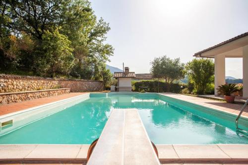 Swimming pool, La Villa - Luxury Home in Configni (Rieti)