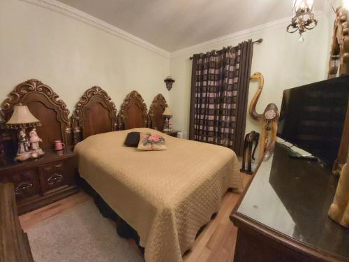 traditional private room for two, montreal
