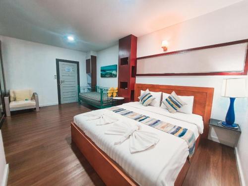 Sleeps 3