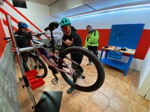Impero Hotel Beauty & Spa - Bike Hotel 5