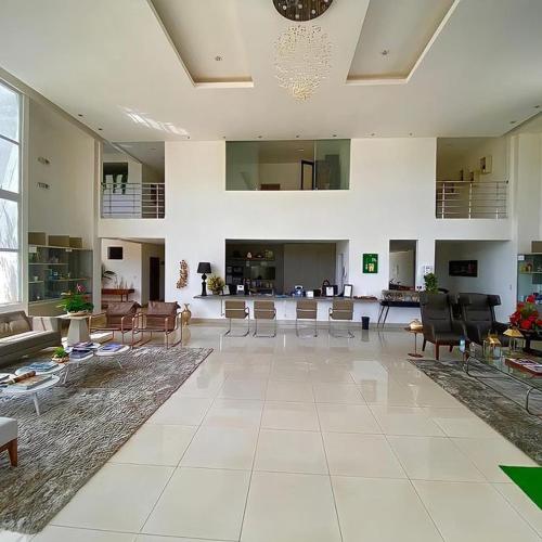 aquarooms via ruggiero mastrangelo 8 palermo italy it 90133 red helmet house sports bar hiroshima m