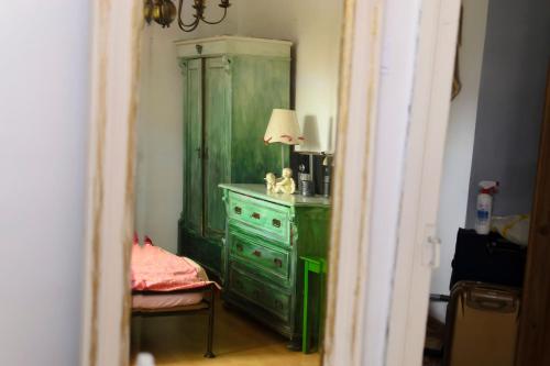 1 queen bed