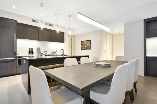 3BR Luxury Residence in Canyons Village- Ski in ski out! condo - main image