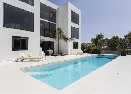 Architect modern design villa in Sitges Hills - Accommodation - Olivella