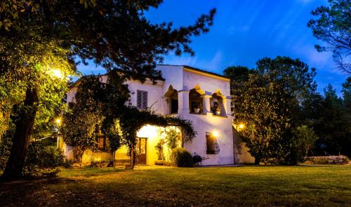 Agriturismo "Borgo Madonna degli Angeli" - charming cottages in the gardens !