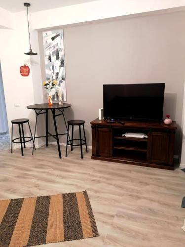 Diamond Apartments - image 11
