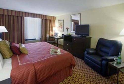 Super 8 By Wyndham Chicago Northlake O'Hare South