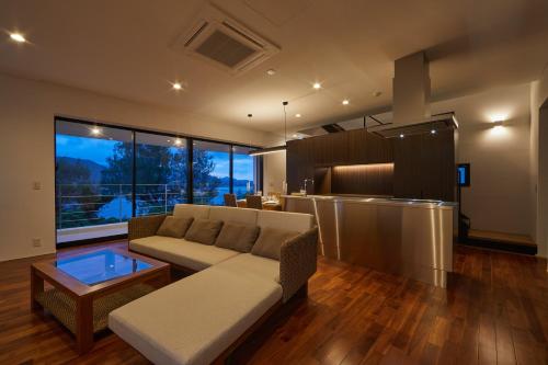 E-horizon Resort Premium 瀬底B