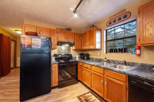 Bearfootin' Holiday home - image 3
