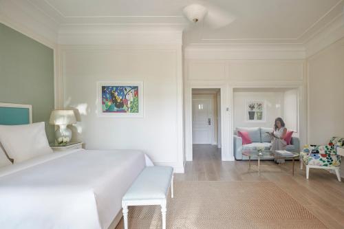Pool Terrace Room king bed room in Four Seasons Hotel Alexandria At San Stefano