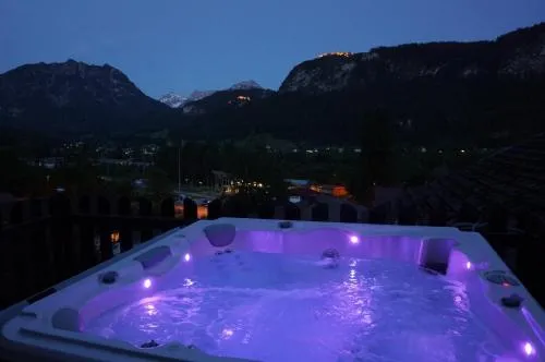SHERPA HAUS Ferienwohnung am Hahnenkamm,Reutte in Hofen, Österreich