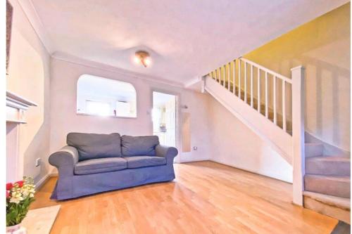 Terraced Spacious House With 2 Parking And 2 Bed, , Hampshire