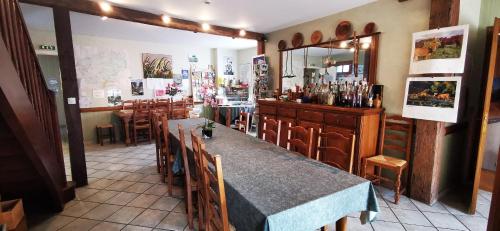 Le Fidèle (Le Fidele) in Saint-Chamant