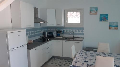 virtuve, CASA VACANZE PAOLA SARDEGNA in Viddalba