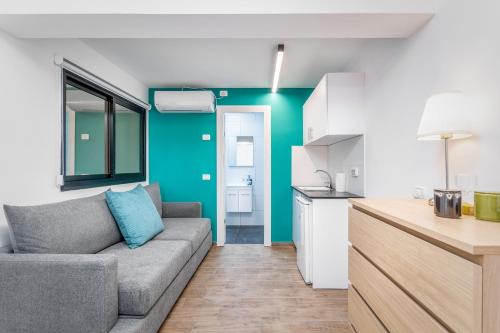 Gordon Area - SUITE THREE