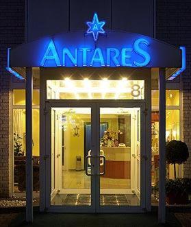 . Hotel Antares