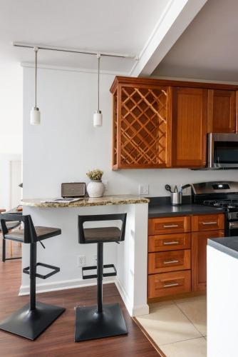 Warm CWE 1BR near BJC by Zencity - image 8