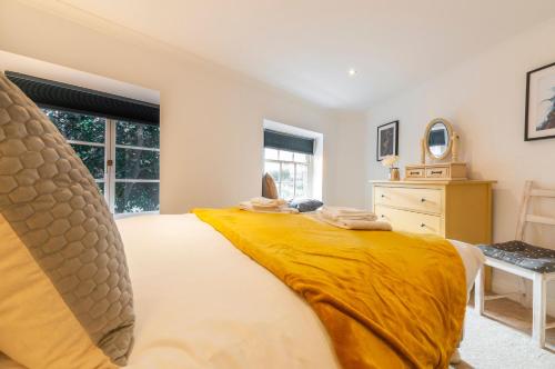 Picture of The Mews, Millfields, Plymouth Centre By Pure B