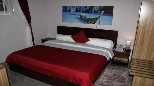 Double Room image 10