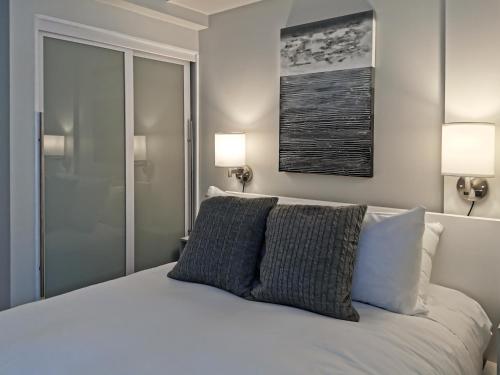 Alpenglow Lodge by MVA - Whistler Blackcomb