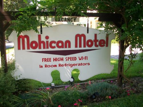 Mohican Motel